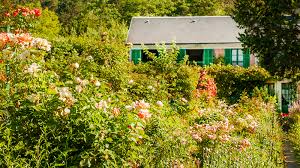 At the end of the tour, you can stay longer to stroll on your own or take a look in the big gift shop before you exit. Beim Maler Claude Monet In Giverny Mein Frankreich