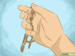 How to pray the divine mercy chaplet. 4 Ways To Pray The Chaplet Of Divine Mercy Wikihow