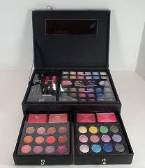 markwins sle makeup kit briefcase