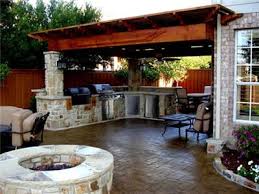 Hidden pivot point hinges and stainless steel tubular handles add seamless integration into any outdoor kitchen. Plan Your Texas Outdoor Kitchen With Patio Design Ideas From The Viking Craftsman The Vikings Craftsman