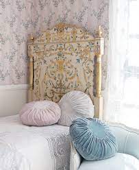 Get Shabby Chic Style With Vintage