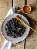Are blackberries a laxative?