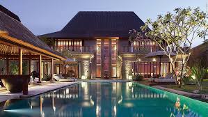 In Bali Mansion Hotels Take Luxury To