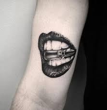 the meaning behind lips tattoo tattooswin