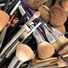 how to wash makeup brushes deep clean