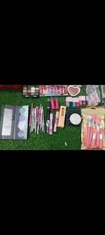 makeup selling by the est amount