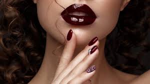 dark lipstick for your skin tone
