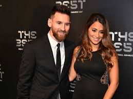 Analysis of lionel messi's net worth. Lionel Messi Wife Family Net Worth