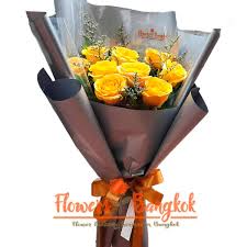 10 yellow roses flower delivery in