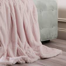 Luxe Mink Faux Fur Throw Blanket Color Light Pink Size 84 X 58 Faux Fur Throw Blanket Fur Throw Blanket Faux Fur Throw