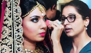 chat with makeup artist chandni singh