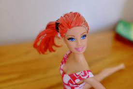dye a barbie s hair with paint sticks