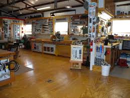 can a garage have a wooden floor