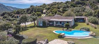 Auslandsimmobilien > italien > sardinien. Buchen Sie Sicher Und Mit Personlicher Beratung Ihre Villa Auf Sardinien