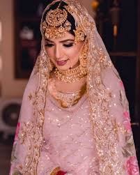 stunning bridal gold necklace designs