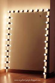 diy hollywood style mirror with lights