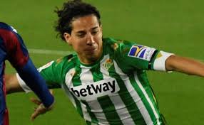 Diego lainez leyva is a mexican professional footballer who plays as a winger for la liga club real betis. Real Betis Fans Put Themselves At The Feet Of Diego Lainez After His Great Performance Against Atletico De Madrid Explica Co