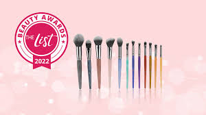 our favorite makeup brush set the 2022