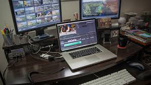 12 Tips On How To Work From Home As A Freelance Video Editor
