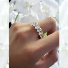 what is an eternity ring diamond mansion