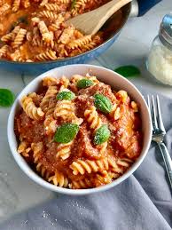 Serve chicken and sauce over noodles. Luscious Tomato Cream Sauce Pasta Talking Meals