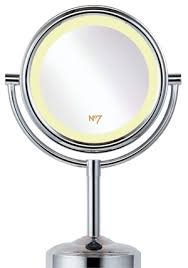 The Best Makeup Mirrors With Lights
