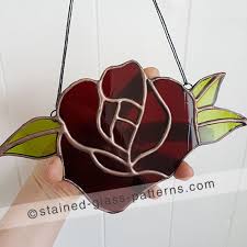 traditional rose stained glass patterns