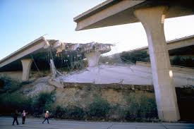 Emergency Operations in an Earthquake Proof Building  Los Angeles Emergency  Operations Center