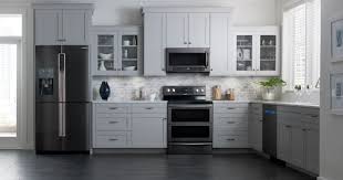 Black stainless steel appliances can be scratched a bit easier than you might think. Black Stainless Steel Appliances Reviews Pros And Cons