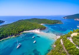 Beaches - Fissas Rooms welcome you to the beautiful village of Sivota and  promise you comfortable, relaxing and unforgettable holidays.