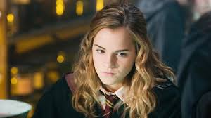 Granger (temporarily renamed monica wilkins after hermione changed her memories in harry potter and the. Savage Hermione Granger Moments That Fans Love Storepaperoomates Blog Storepaperoomates Llc
