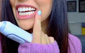 It can destroy the hidden microorganisms residing in between the teeth. How Long To Leave Whitening Strips Gels On Teeth