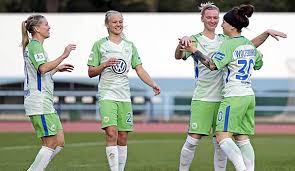 Die gesellschaft wurde am 23. Frauen Fussball Pokalsieger Vfl Wolfsburg Trifft Im Halbfinale Auf Die Sgs Essen