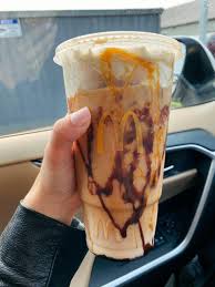 Get your boost in the morning with this iced coffee this mcdonald's iced coffee recipe is a copycat of the real thing! Gpvn 0spqiegkm