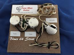 Taot deluxe wiring kit for fender stratocaster w/ wiring diagram. The Blues 64 Stratocaster Prebuilt Wiring Harness Kit By Tone Man Guitar