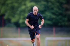 ''niet lang na hoeven te denken''. Arjen Robben Announces Comeback For Home Club Fc Groningen Bavarian Football Works