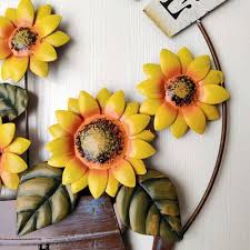 Garden Themed Vintage Metal Sunflower
