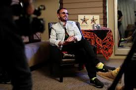 This is an absolutely wonderful release. Ringo Starr Emotional As Beatles Come Together In New Recording Reuters Com
