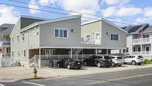 avalon manor beachfront homes