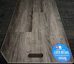 6207 8mm riche vinyl flooring 2mm pad
