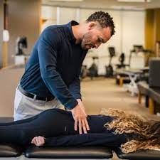 select physical therapy los angeles