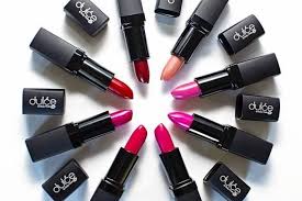 what your favorite lipstick color says