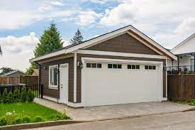 how much does a detached garage cost