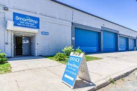 secure storage units at 99 evergreen