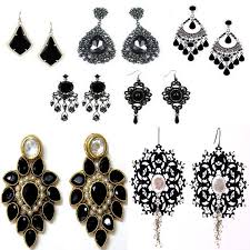 black earrings for men and women