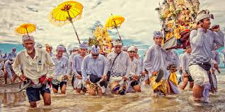 Kalender bali bisa dianggap istimewa sebab kalender saka bali adalah penanggalan konvensi. Balinese Calendar 2020 Bali Ceremonies Holidays Bgs Bali