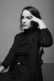 Resultado de imagen de retrato blanco y negro