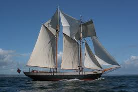 Topsail Schooner - Wooden Ships