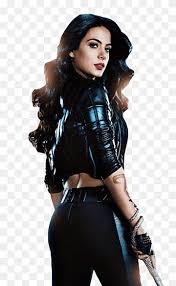 emeraude toubia shadowhunters isabelle