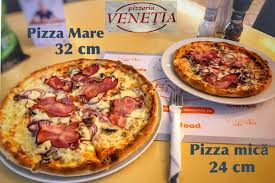 Таледжио, горгонзола, моцарелла, базилик и раклет (22 см). New Pizza Mare 32cm Pizza Pizzeria Venetia Deva Facebook